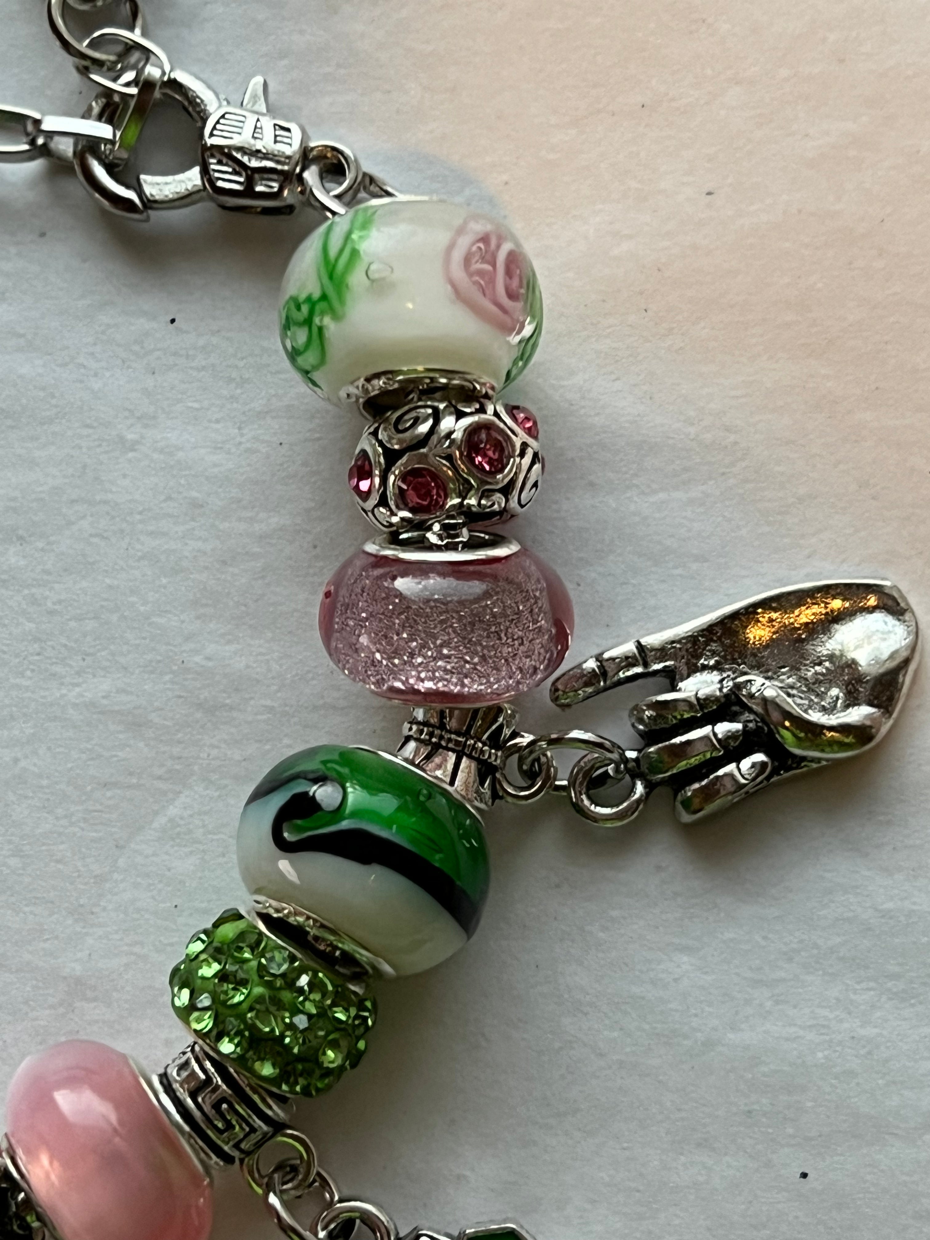 Alpha Kappa Alpha AKA Floral Charm Bracelet – Pretty Pleze